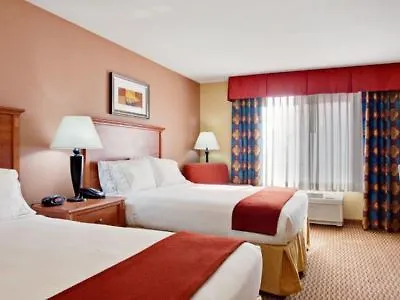 Holiday Inn Express Ontario By Ihg Creekside Szálloda