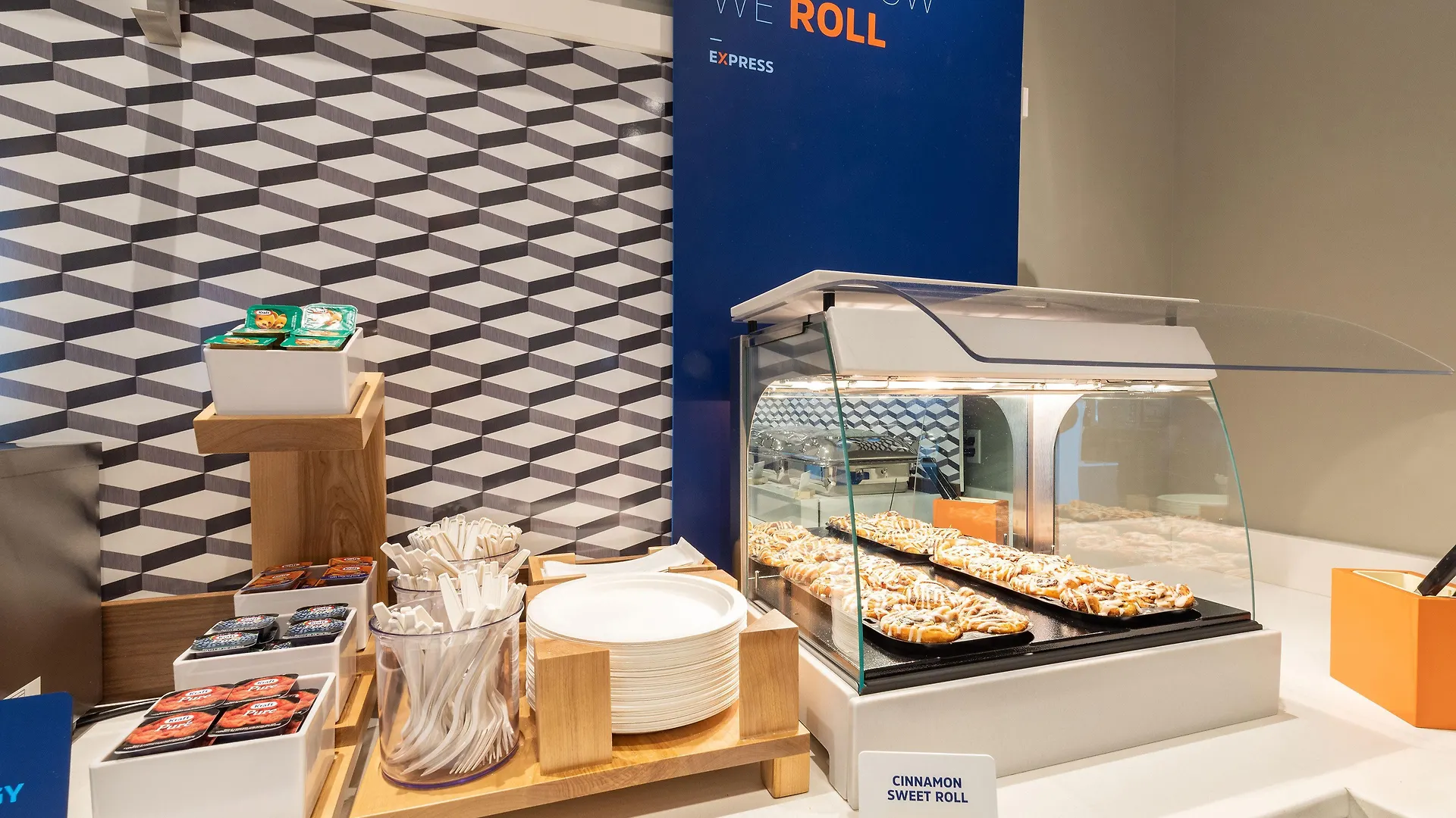 Hotel Holiday Inn Express Ontario By Ihg Creekside