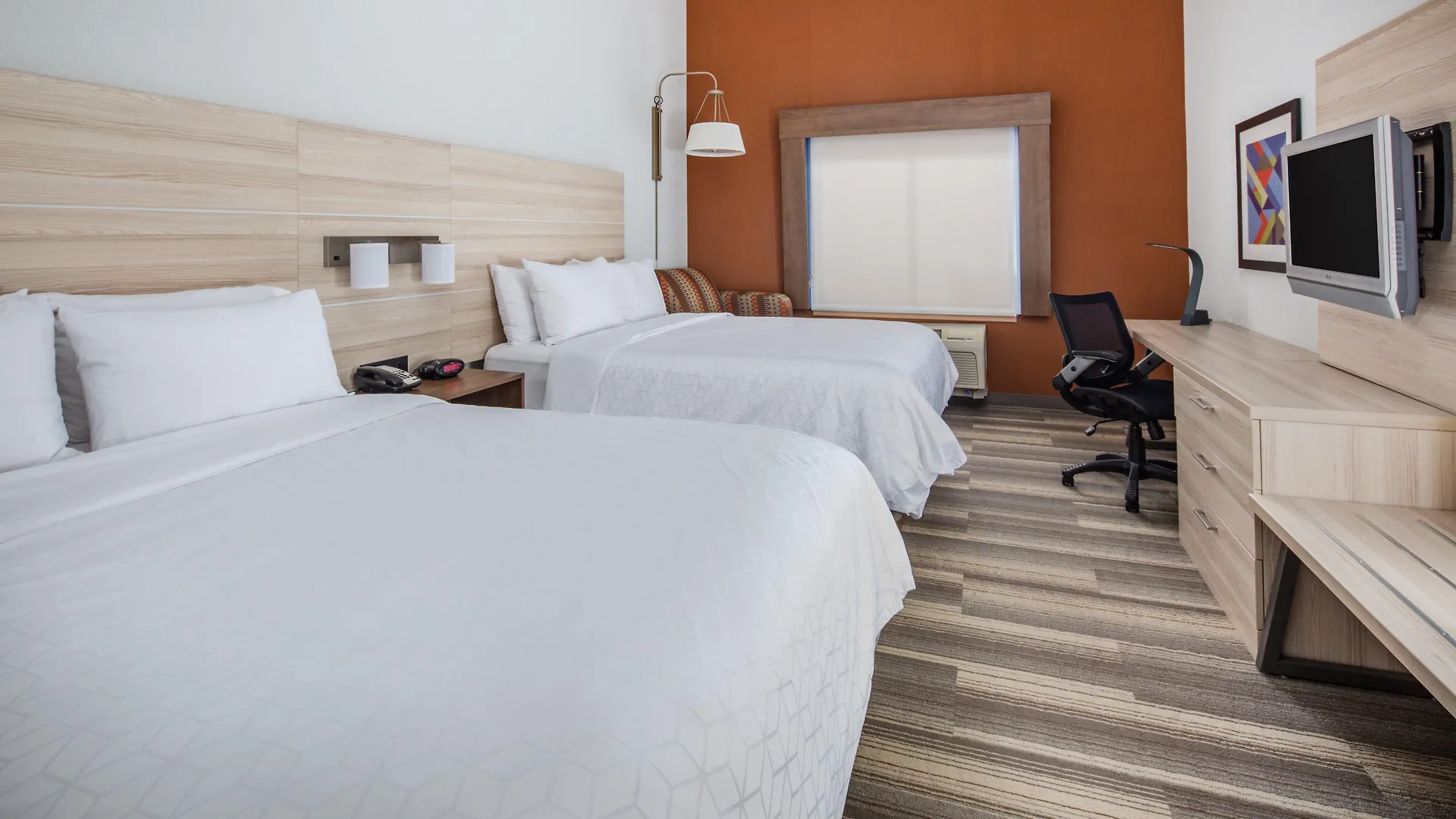 Holiday Inn Express Ontario By Ihg Creekside Hotel
